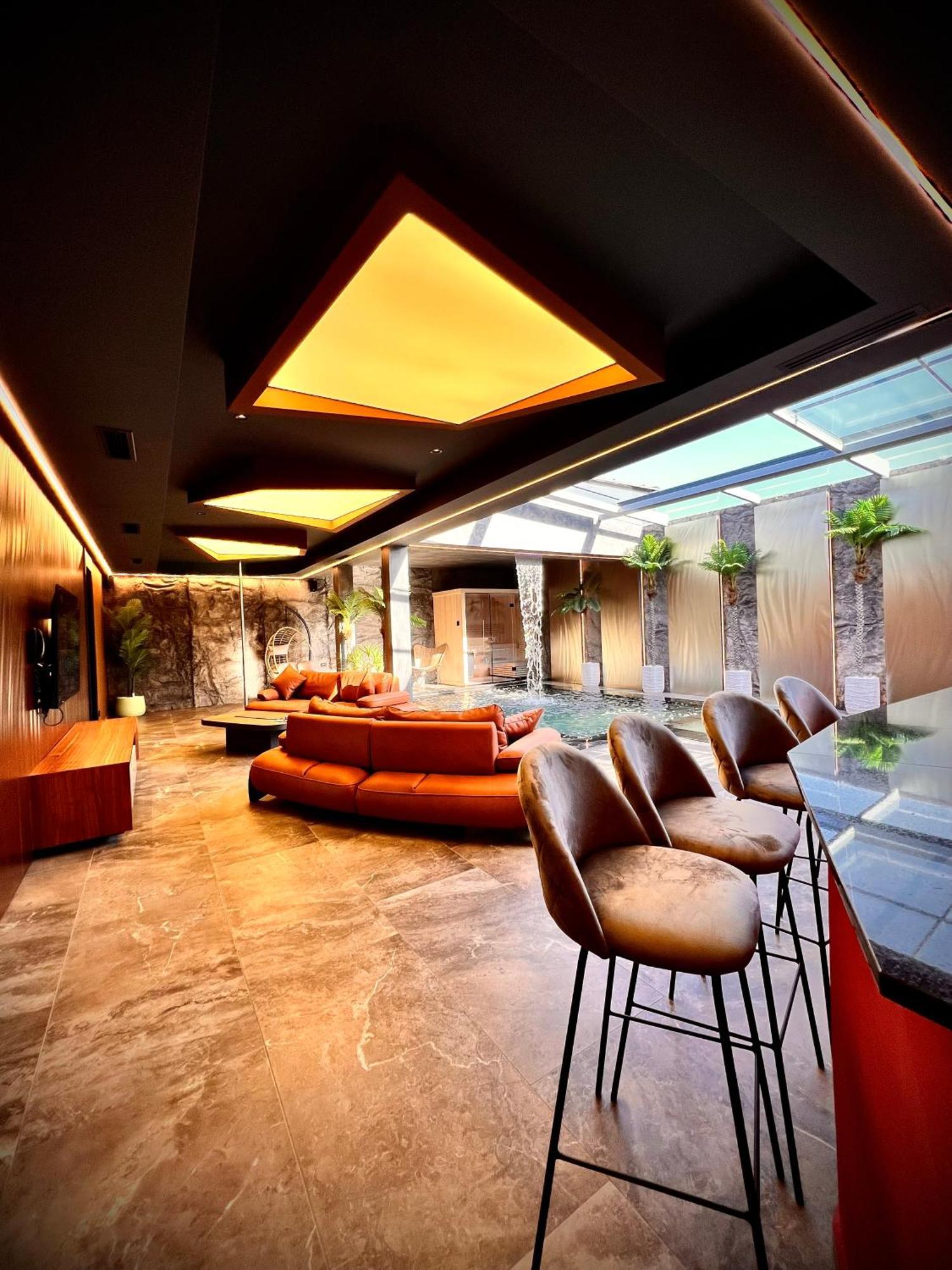 Motel Villa Princi Kosovo Polje Exteriör bild